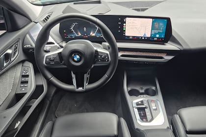 El interior de nuevo BMW es confortable