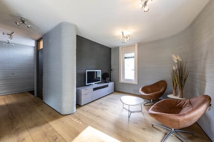 El interior de una casa construida con impresora 3D