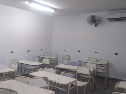 El interior de una de las aulas de la escuela