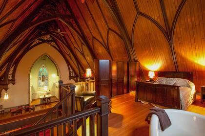 El interior de una iglesia en Burai-An.