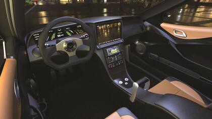 El interior del auto volador Switchblade; los mismos controles para manejar en la calle son los que se usan para volar el vehículo cuando se transforma en avión