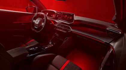 El interior del último GTi del león