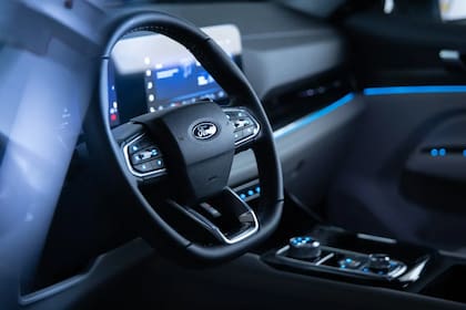 El interior es muy similar a la versión Titanium