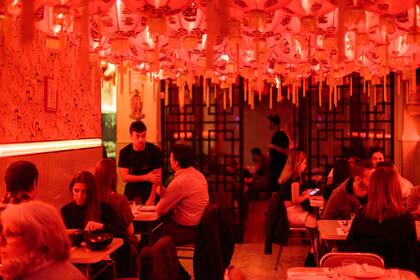El interior psicodélico de Niño Gordo, a pura cocina fusión
