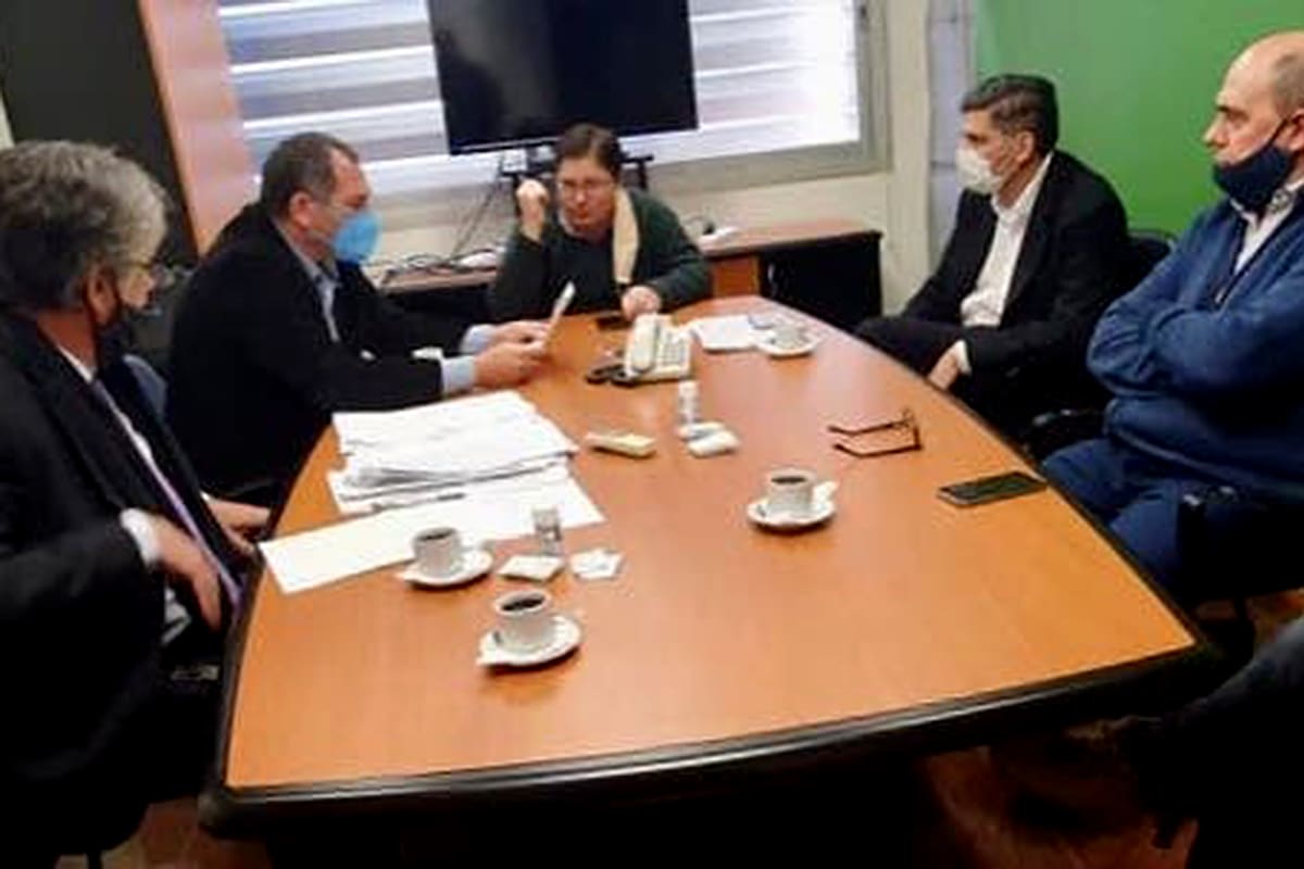 El interventor se reunió dentro de la empresa apenas ingresó a la planta