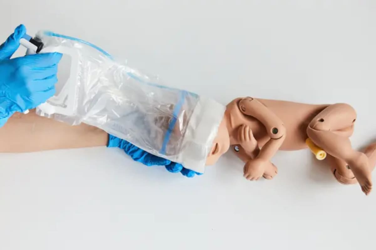 El invento facilita y simplifica el proceso de parto - NHS NORTH BRISTOL TRUST/MNHI