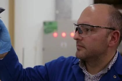 El investigador del Conicet se especializaba en el desarrollo de telas nanoscópicas