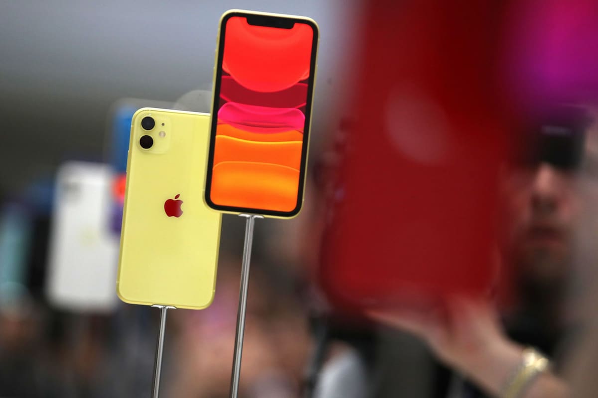 El iPhone 11 llegará con el iOS 13, una versión del sistema operativo que también estará disponible para los teléfonos iPhone 6S y los modelos posteriores