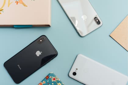 El iPhone 16 tiene una pantalla de 6,1 pulgadas y 128 GB de almacenamiento disponible