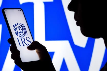 El IRS detalla la campaña anual "Dirty Dozen", la cual identifica las doce estafas tributarias más peligrosas para los contribuyentes