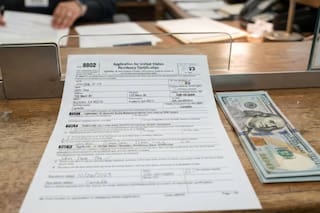 IRS aumenta la tarifa del formulario 8802 a US$105 o US$230