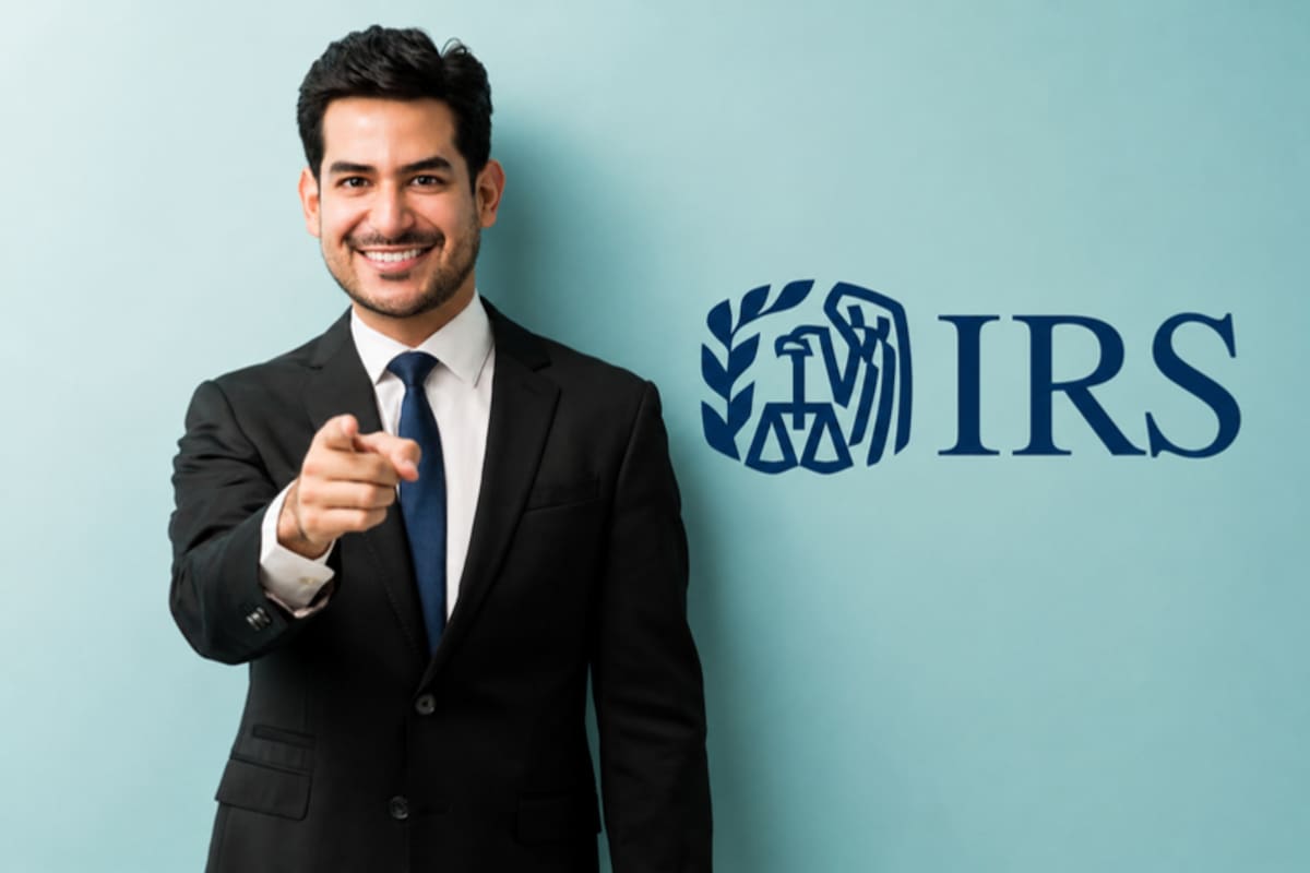 El IRS realiza eventos de contratación presenciales y sesiones virtuales para cubrir puestos estacionales en distintas ciudades de Estados Unidos