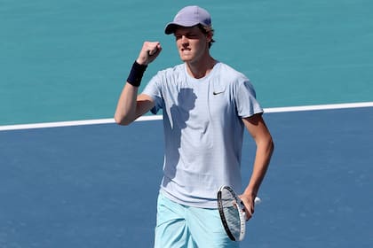 El italiano Jannik Sinner, actual número 10 del mundo, ganó la última edición del Masters de la Nueva Generación, en 2019.