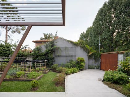 El jardín con huerta propia del restaurante