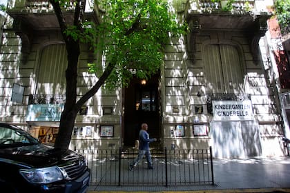 El jardín de infantes atiende a unos 150 chicos del nivel inicial, entre sala de 2 y sala de 5