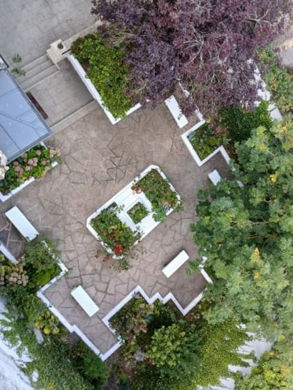 El jardín de la casa, uno de los espacios donde San Martín pasaba largas horas junto a sus nietas y conversaba con Adolphe Gérard