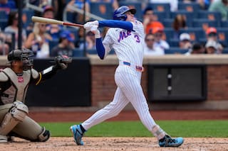 Carson Benge pega jonrón de dos carreras y los Mets vencen a los Padres 4-2