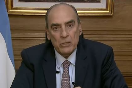 El jefe de Gabinete, Guillermo Francos, entrevistado en la pantalla de TN