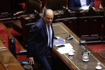 El jefe de gabinete, Guillermo Francos, ensayará la defensa oficial sobre el escándalo $LIBRA