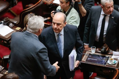 El jefe de gabinete Guillermo Francos respondió preguntas de los diputados en la Cámara de Diputados.