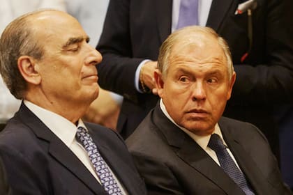 El jefe de gabinete, Guillermo Francos, y el canciller que presentó su renuncia, Gerardo Werthein