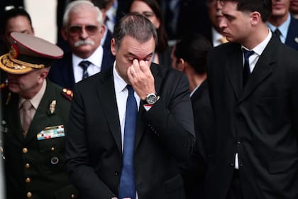 El jefe de Gabinete, Manuel Adorni, en el acto en homenaje a los soldados caídos en la guerra de las Malvinas