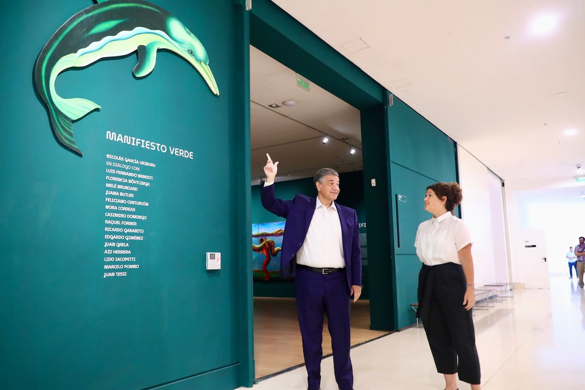 El Jefe de Gobierno de la Ciudad de Buenos Aires, Jorge Macri, y la Ministra de Cultura porteña, Gabriela Ricardes, en el Museo Moderno