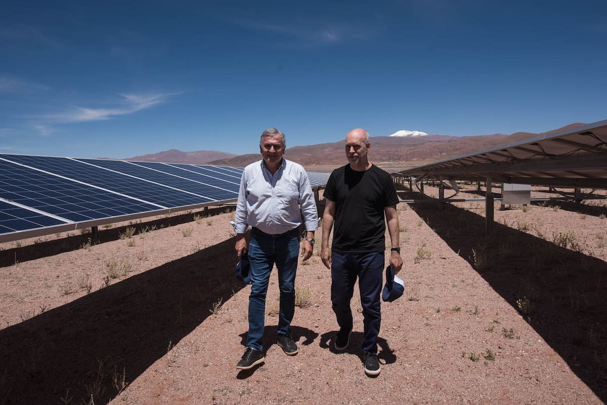 El jefe de gobierno porteño, Horacio Rodríguez Larreta, con el gobernador de Jujuy, Gerardo Morales, durante la visita al Parque Solar en la localidad de Cauchari