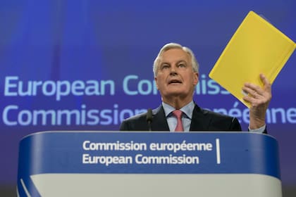 El jefe negociador de la UE, Michel Barrier, propuso mantener lazos con Irlanda del Norte