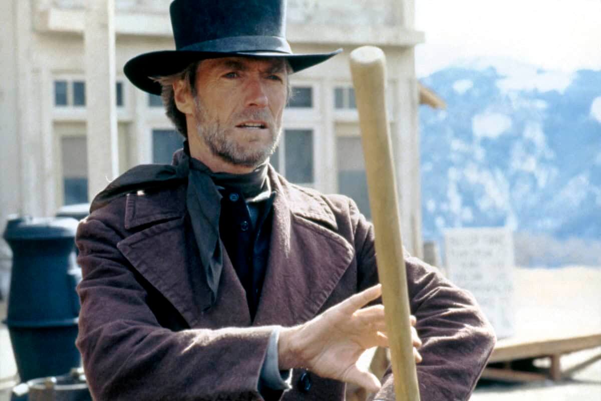El jinete pálido: el éxito “sobrenatural” de Clint Eastwood que nació de una referencia bíblica y le valió su peor lesión en el set