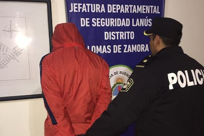 El joven conocido como "Chico Serna" es uno de los sospechosos del crimen de Adrián Albanese