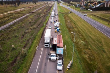 El joven cordobés que ingresó a Mar del Plata con documentación falsa y estaba contagiado de coronavirus deberá afrontar declaración indagatoria por delitos con penas de hasta 15 años de prisión