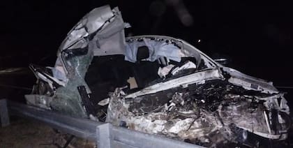 El joven de 28 años murió en el momento del impacto. Gentileza: El Litoral/Bomberos Voluntarios de Angélica