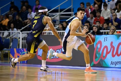 El joven Gonzalo Corbalán es una gran aparición en la selección argentina