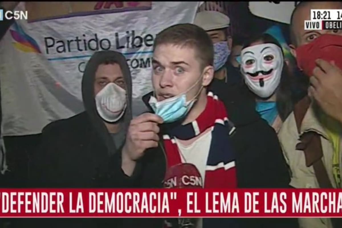 El joven que participó de las marchas anticuarentenas se contagió de coronavirus