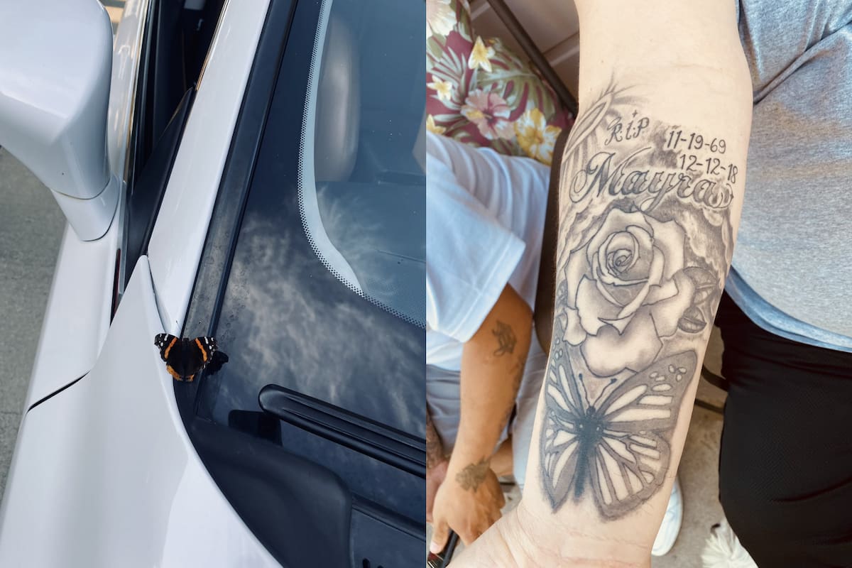 El joven relacionó la mariposa que se posó sobre su auto nuevo con su madre, ya que a ella le encantaban estos insectos y para demostrarlo publicó el tatuaje que lleva de ella en el brazo