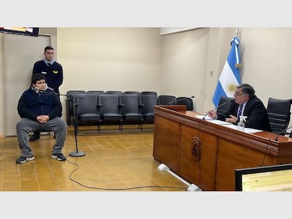 El joven sanjuanino, durante el juicio en el cual fue condenado a tres años de prisión condicional.