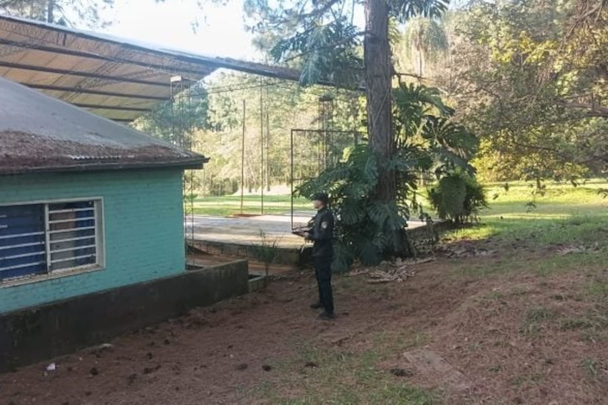 El joven se encontraba en el techo del establecimiento al momento de su muerte