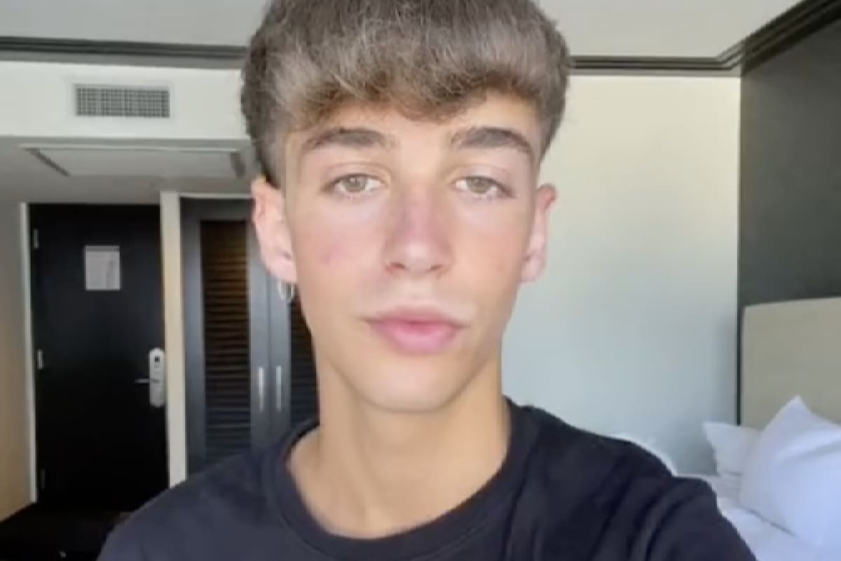 El joven se quedó en Miami sin poder volver a España, después de perder su vuelo de regreso a Europa debido a medidas de las autoridades por un accidente