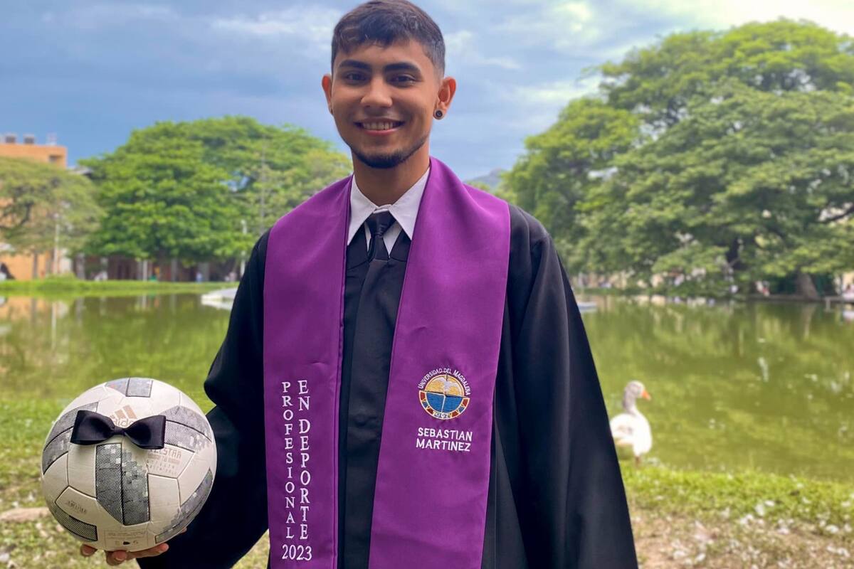 El joven tiene 22 años y se tituló como profesional del deporte (Foto: Facebook: Sebastián Martínez)