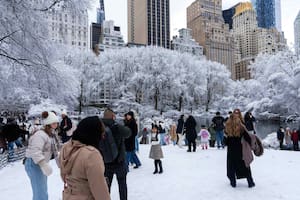 El jueves marcará un punto de inflexión en el noreste con temperaturas máximas de 40°F (4°C), antes de que el ingreso de un frente frío durante la noche instale la masa de aire más gélida de la temporada en Nueva York y Nueva Jersey