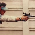 Lo denunciaron por acoso sexual y ahora le secuestraron armas que había transferido a su hijo