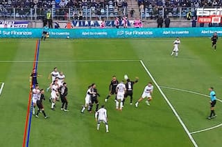 Independiente no es el mismo, da ventajas defensivas y perdió ante Gimnasia: le anularon un gol a Loyola