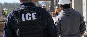 La orden legal que bloquea el acceso al ICE a obras en construcción que emplean inmigrantes