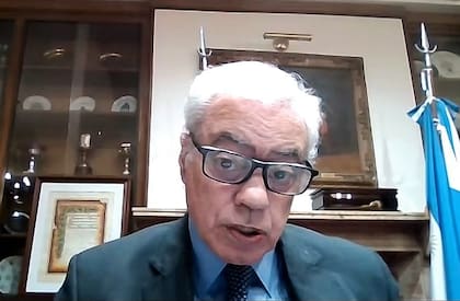 El juez jubilado Miguel Caminos denuncia ataques a la independencia judicial