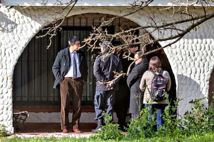 El Juez Rafecas en el convento junto a los investigadores