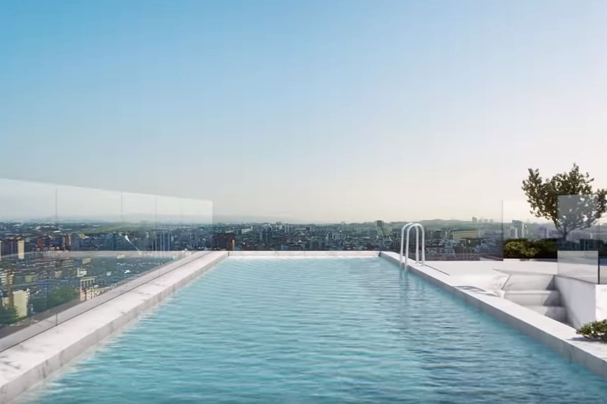 El jugador compró los últimos dos pisos de una lujosa torre