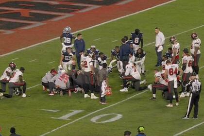 El jugador de la NFL Gage Russel sufrió una conmoción cerebral en pleno partido