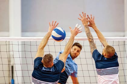 El jugador de vóley Facundo Imhoff fue el primer deportista hombre en actividad en decir públicamente que es gay