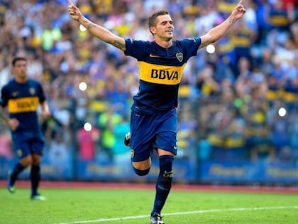 El jugador en el partido ante Colón de Santa Fé